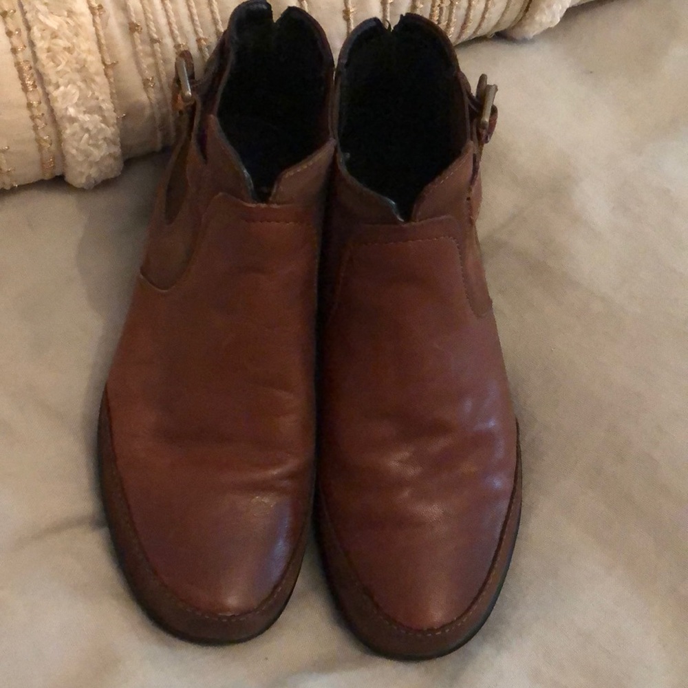 Aetrex Amy ankle boot size 6.5 - excellent used condition